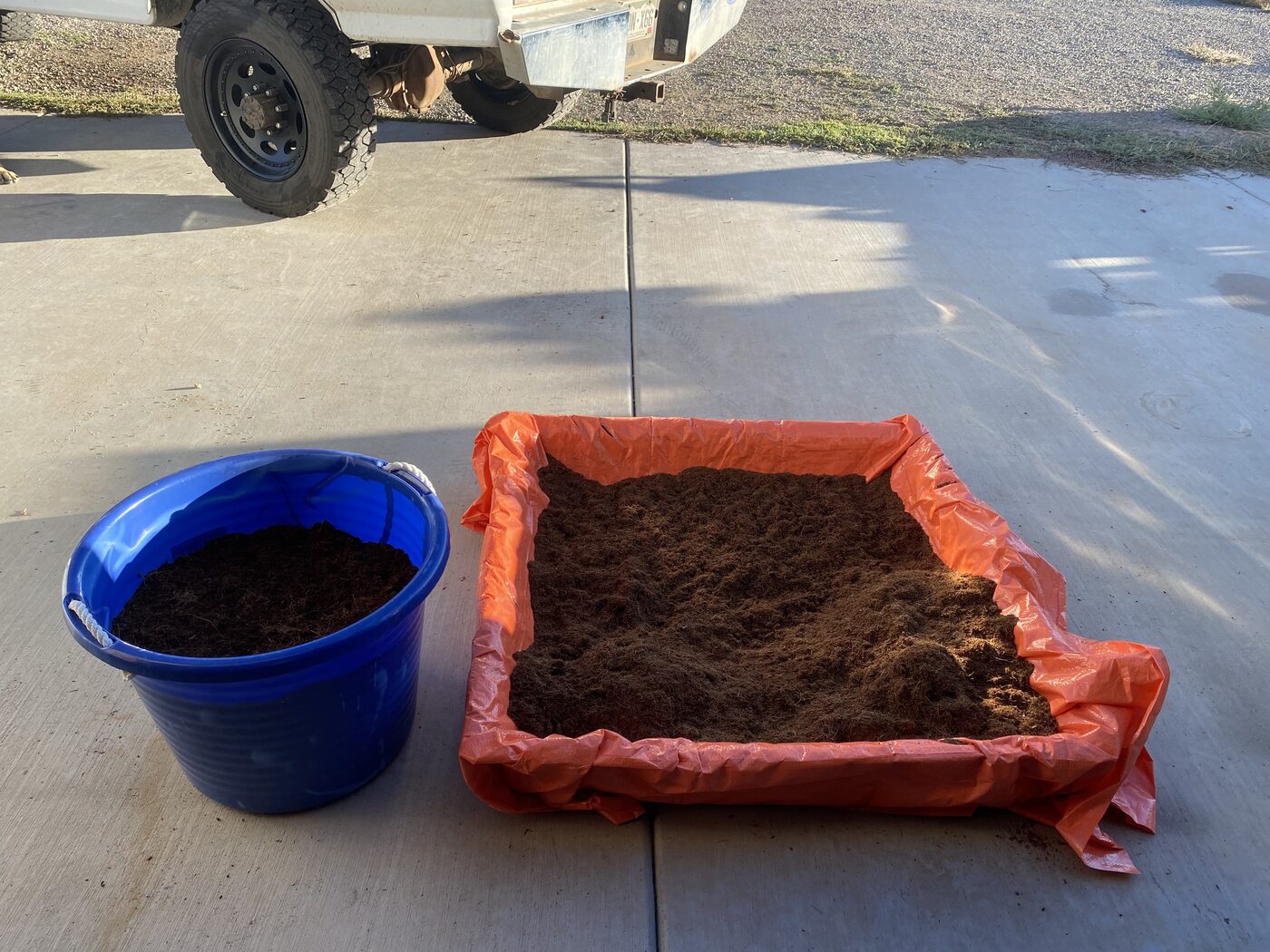 My first mix with worm castings. Many iterations to come.